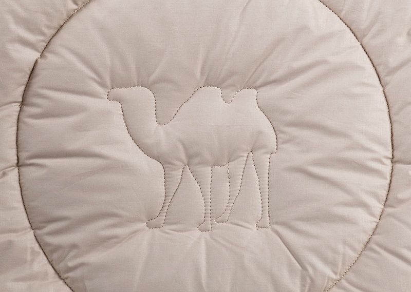 картинка Одеяло из верблюжьей шерсти «Чистый Верблюд», всесезонное 